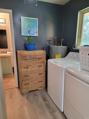 1209 Cole Ave, Mena, AR 71953