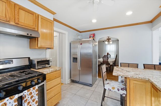 9131 Newcastle Avenue, Morton Grove, IL 60053