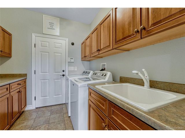 1575 Ridgetrail Ct, Castle Rock, CO 80104