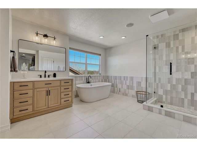 1575 Ridgetrail Ct, Castle Rock, CO 80104