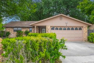 210 Cardinal, New Braunfels, TX 78130