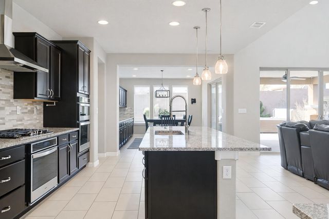 1701 Abo Canyon Drive NW, Albuquerque, NM 87120