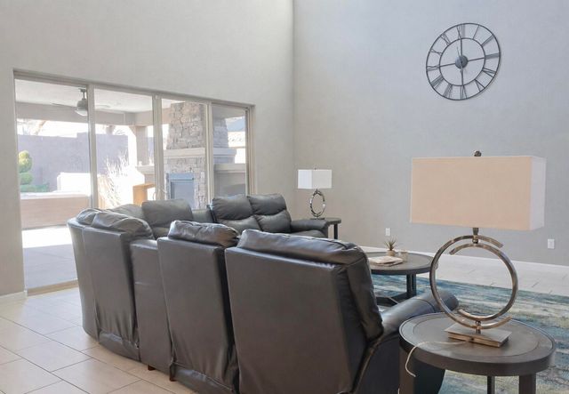 1701 Abo Canyon Drive NW, Albuquerque, NM 87120