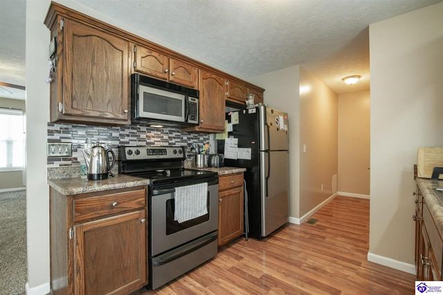 1691 W Elm Road, Radcliff, KY 40160