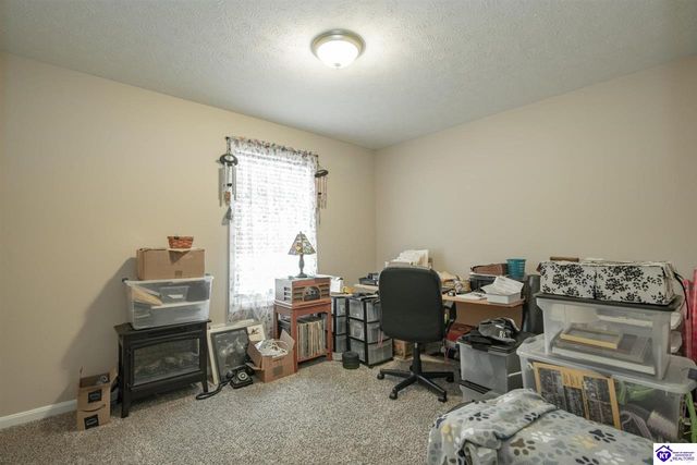 1691 W Elm Road, Radcliff, KY 40160