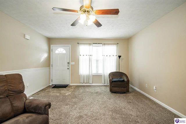 1691 W Elm Road, Radcliff, KY 40160