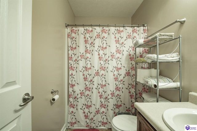 1691 W Elm Road, Radcliff, KY 40160