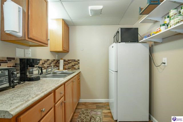 1691 W Elm Road, Radcliff, KY 40160