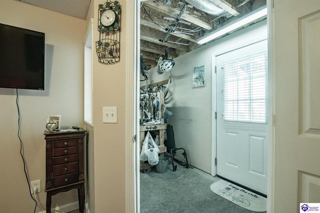 1691 W Elm Road, Radcliff, KY 40160