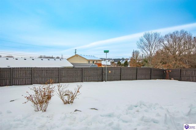 1691 W Elm Road, Radcliff, KY 40160