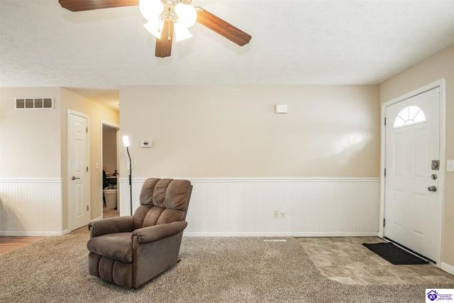 1691 W Elm Road, Radcliff, KY 40160