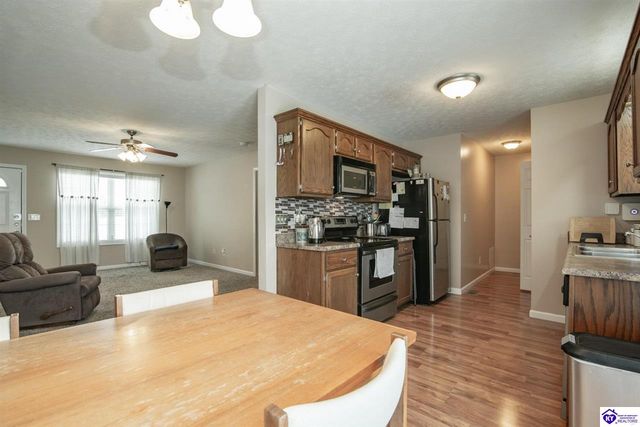 1691 W Elm Road, Radcliff, KY 40160