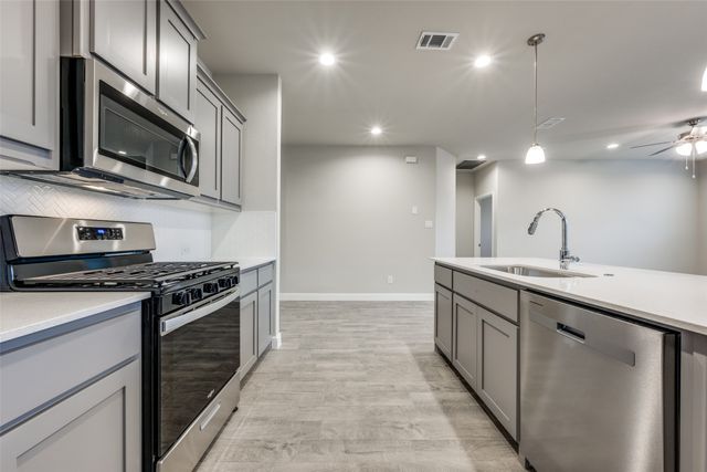 14420 Bootes Drive, Fort Worth, TX 76052