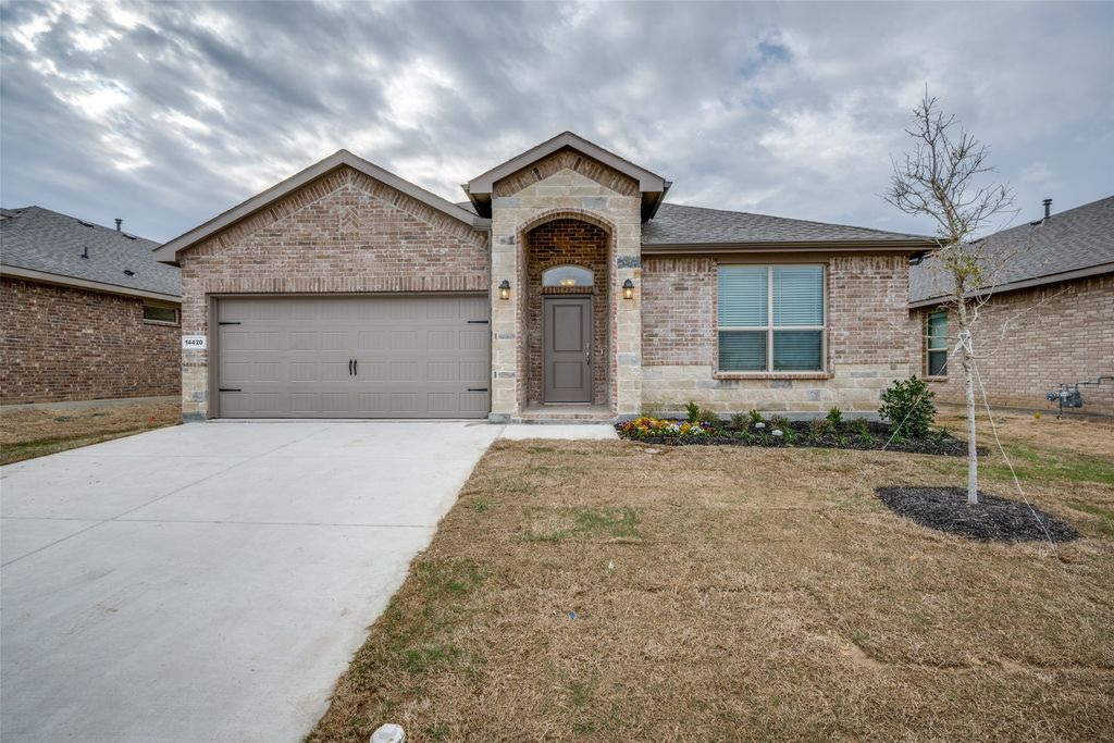 14420 Bootes Drive, Fort Worth, TX 76052