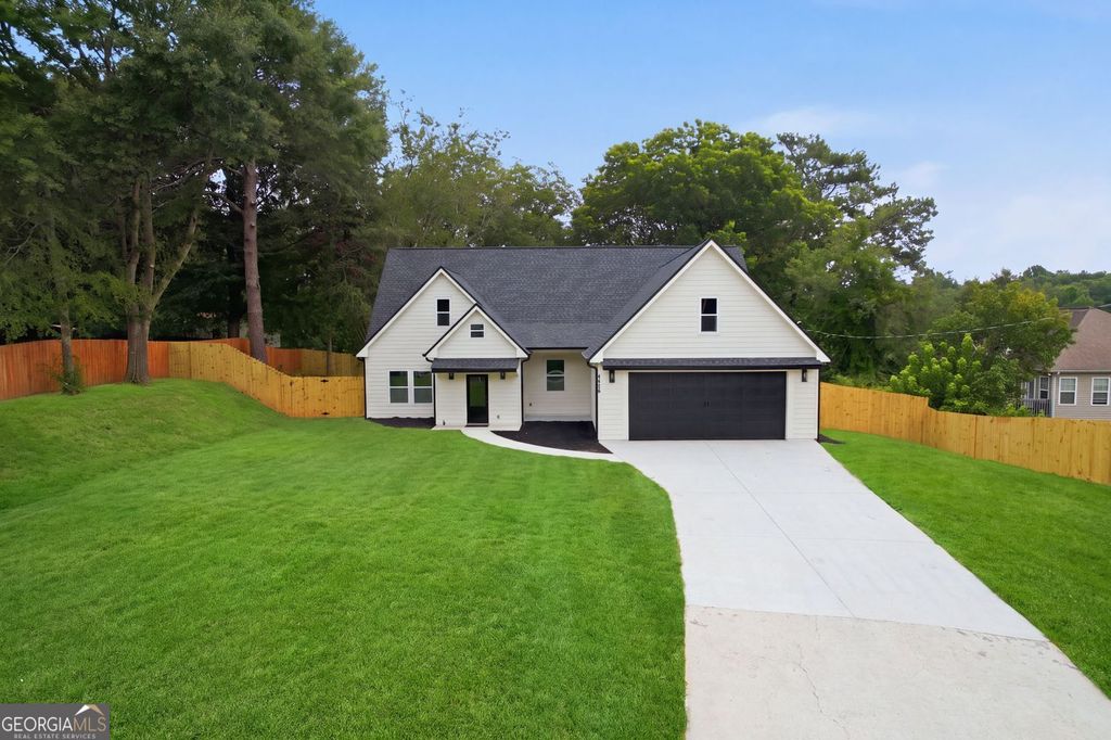 4228 Leola Road, Douglasville, GA 30135