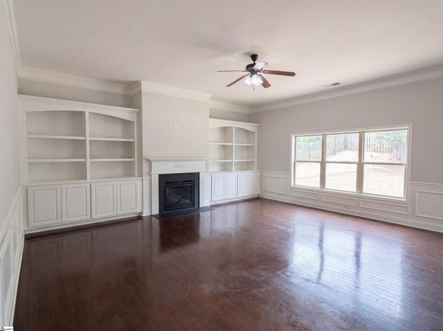 248 Colfax Drive, Boiling Springs, SC 29316