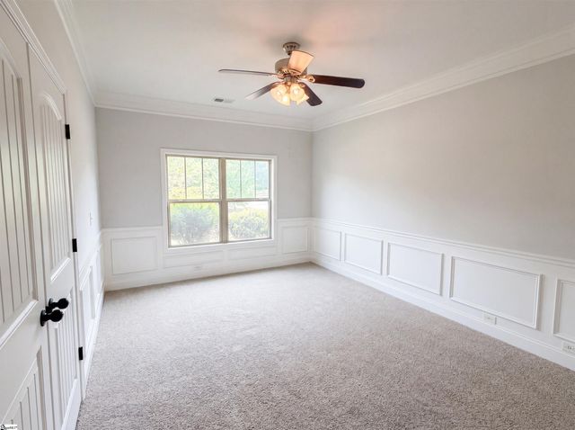248 Colfax Drive, Boiling Springs, SC 29316