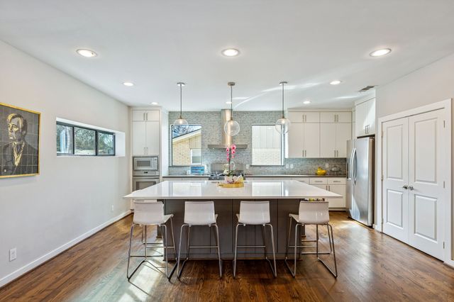 9747 Broken Bow Road, Dallas, TX 75238