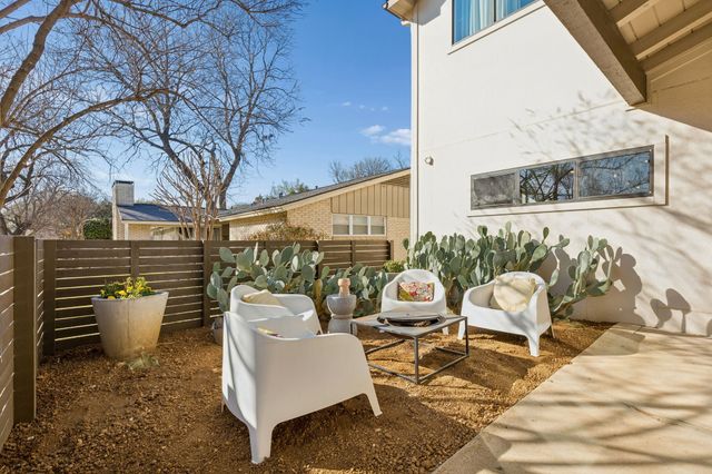 9747 Broken Bow Road, Dallas, TX 75238