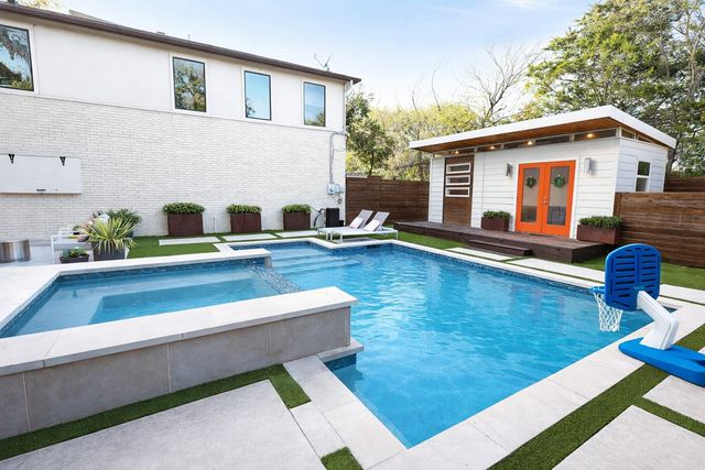 9747 Broken Bow Road, Dallas, TX 75238