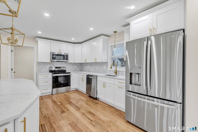 1095 Durham Road, Wallingford, CT 06492