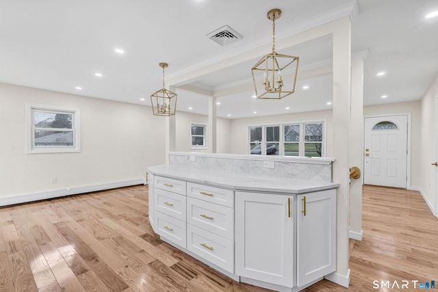 1095 Durham Road, Wallingford, CT 06492