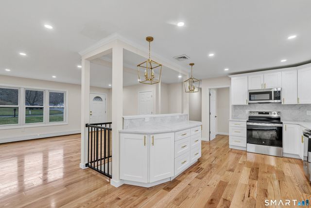 1095 Durham Road, Wallingford, CT 06492