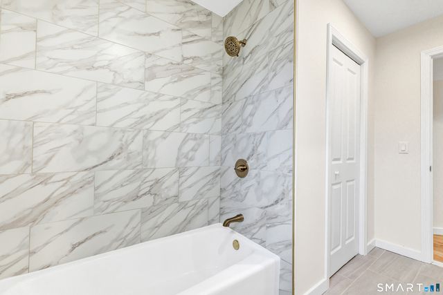 1095 Durham Road, Wallingford, CT 06492