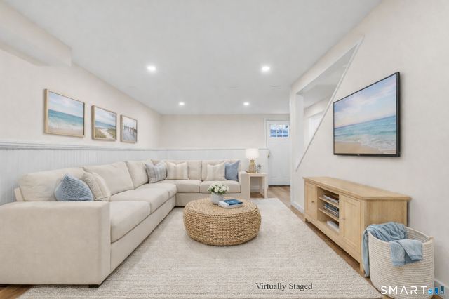 1095 Durham Road, Wallingford, CT 06492