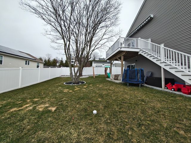 100 Bailey St, Fall River, MA 02724