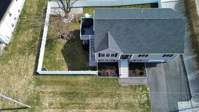 100 Bailey St, Fall River, MA 02724