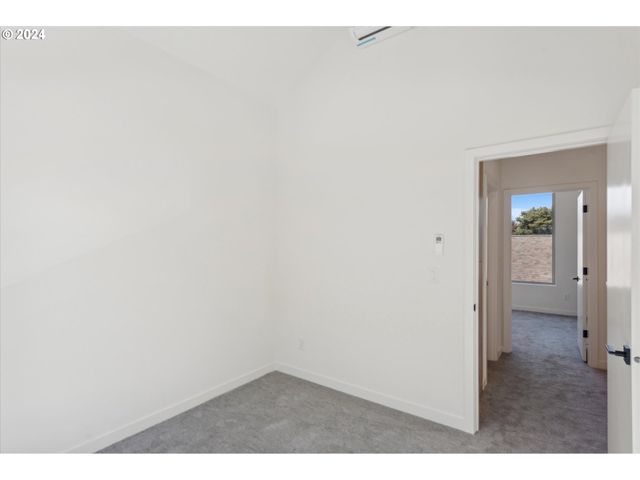 809 N FAILING St, Portland, OR 97227