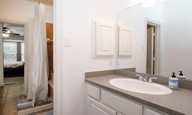 8407 Alyssa Gardens Lane, Humble, TX 77396