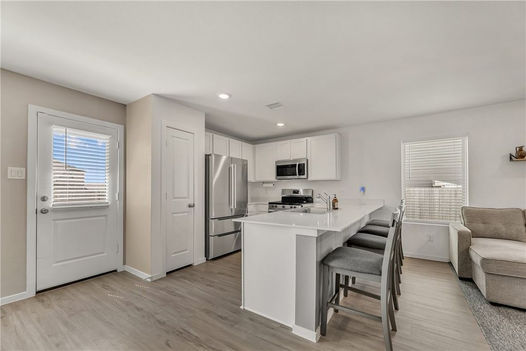 5309 Gabby Pass, Bryan, TX 77807 — photo 5