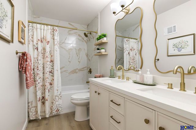 4341 S 45th Street, Lincoln, NE 68516