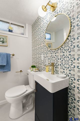 4341 S 45th Street, Lincoln, NE 68516