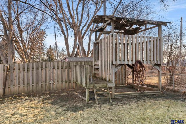 4341 S 45th Street, Lincoln, NE 68516