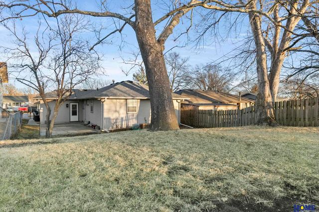 4341 S 45th Street, Lincoln, NE 68516