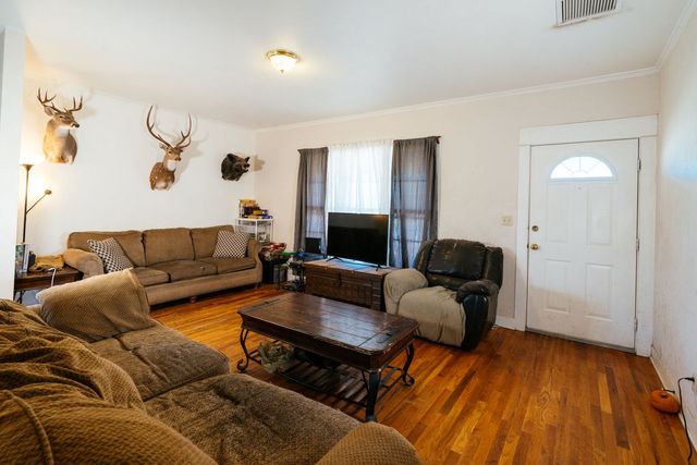 603 N 11th St, Alpine, TX 79830