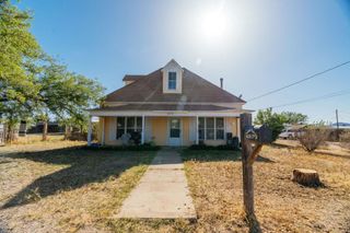 603 N 11th St, Alpine, TX 79830