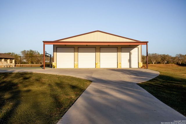 311 Ski Plex, Seguin, TX 78155