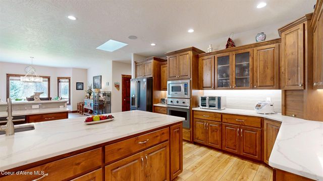 19398 N Ella RD, Rathdrum, ID 83858