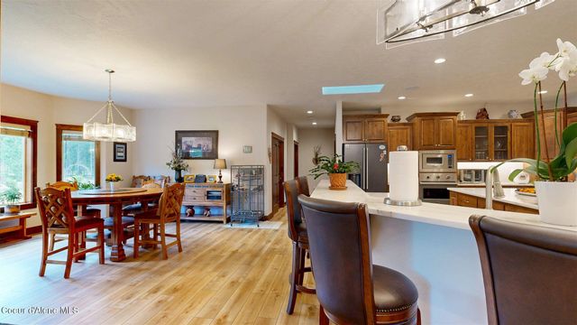 19398 N Ella RD, Rathdrum, ID 83858