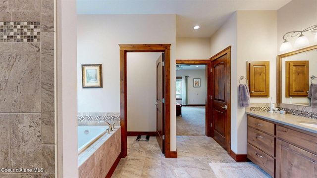 19398 N Ella RD, Rathdrum, ID 83858