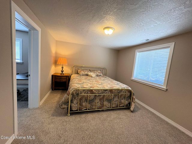 19398 N Ella RD, Rathdrum, ID 83858