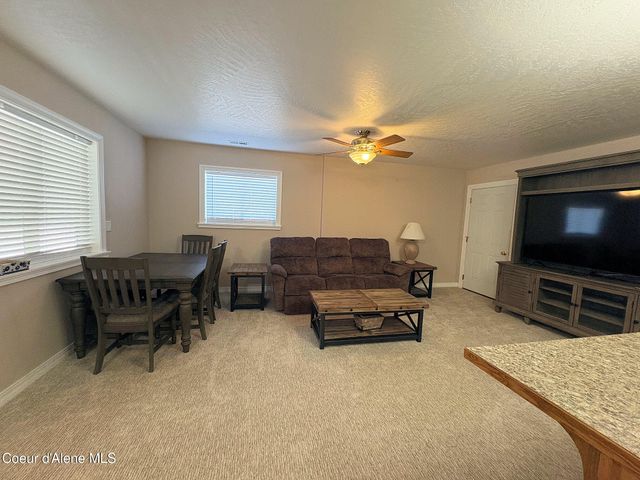 19398 N Ella RD, Rathdrum, ID 83858