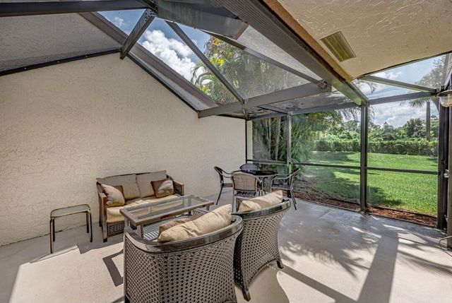 22724 VISTAWOOD Way, Boca Raton, FL 33428