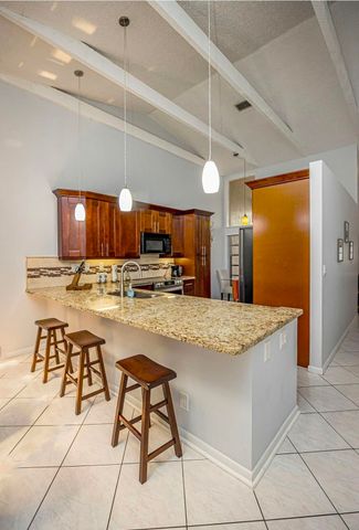 22724 VISTAWOOD Way, Boca Raton, FL 33428