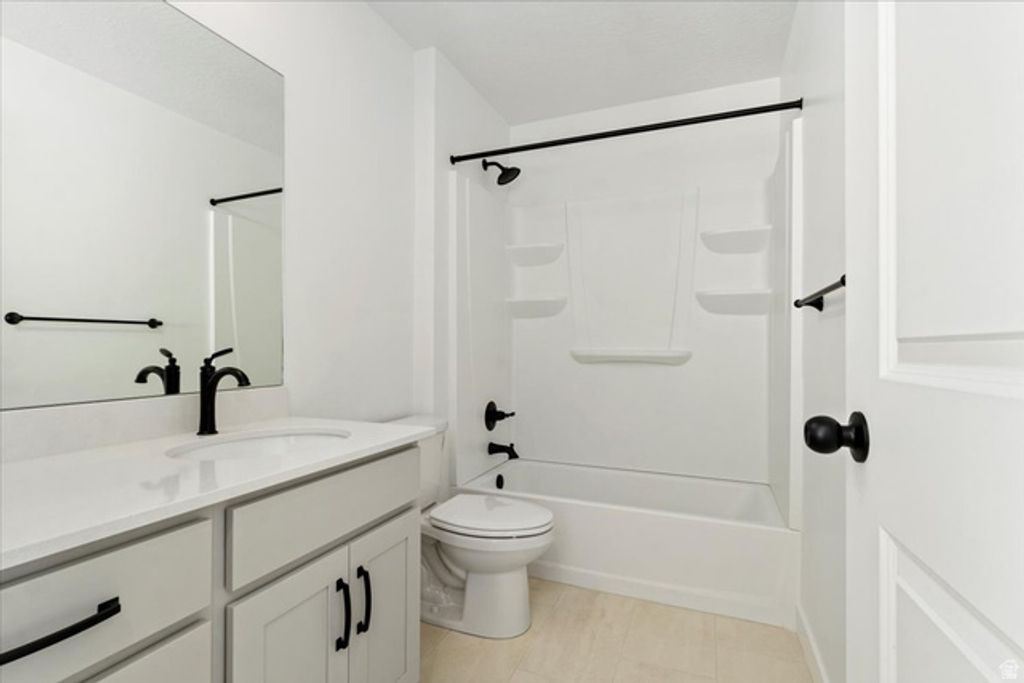 Image 11 of property listing at 6689 W SOUTH JORDAN PKWY #346, South Jordan, UT 84009