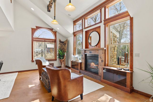 1532 E SAINT MARKS CT, Millcreek, UT 84124